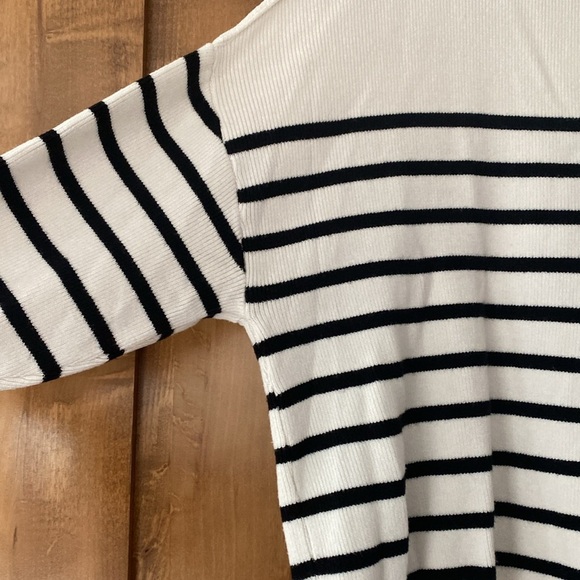 Oversized Casual Ribbed Knit Pullover Sweater size L Cream with Black - Picture 7 of 10